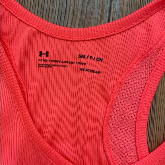 Under Armor Tanks Bundle L/S - Picture 2 of 10